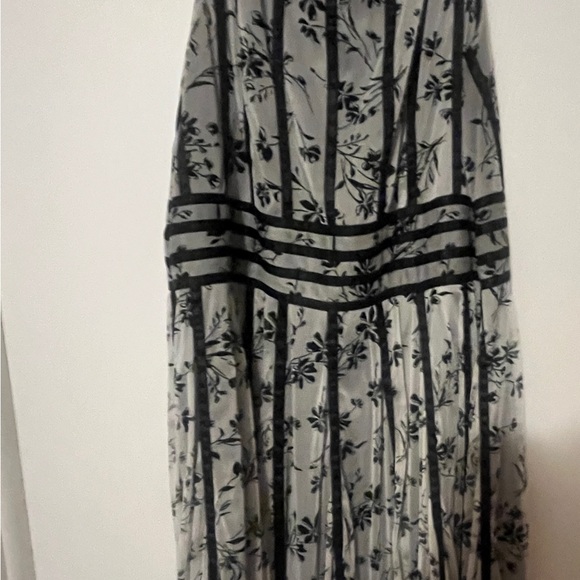 Roman's dress 20w beautiful black and white layered dress - Picture 3 of 3